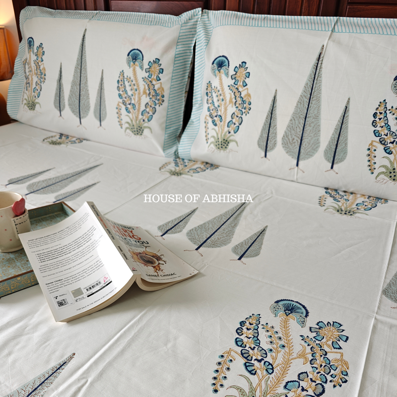 Madhumalti Hand Block Premium Bedsheet Set