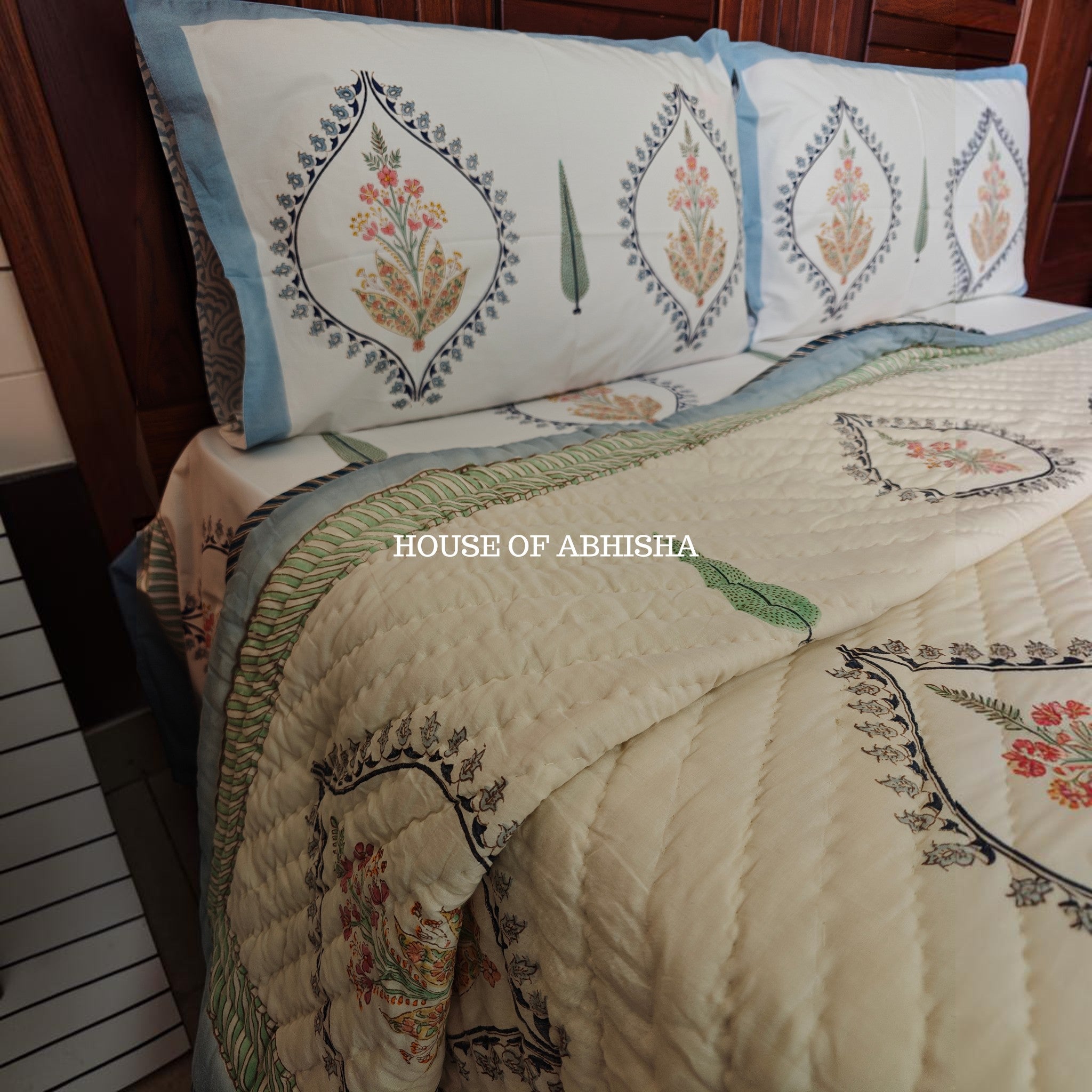 Mughal Bagh Handblock Bedsheet + Quilt Combo Set