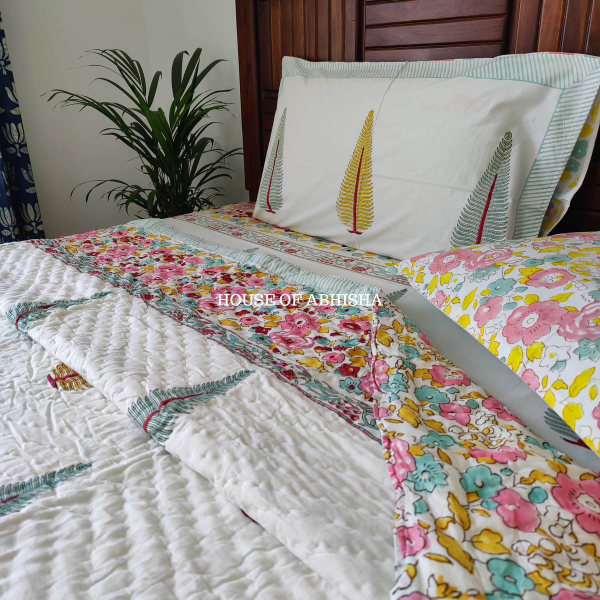 Bageecha Handblock Bedsheet + Quilt Combo Set