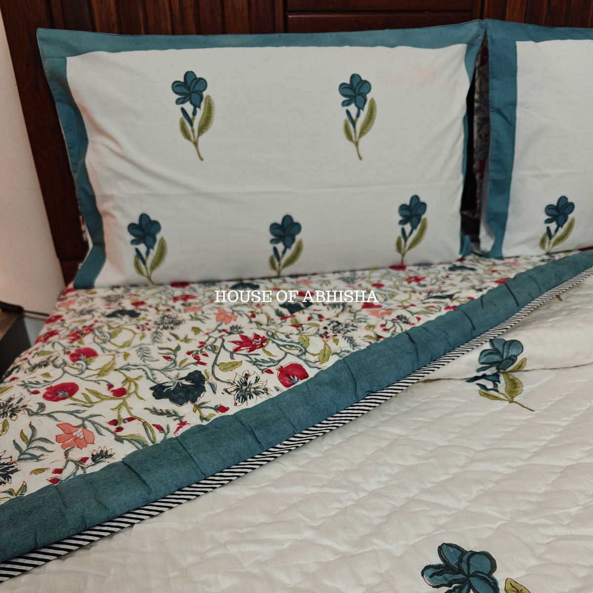 French Garden Handblock Bedsheet + Quilt Combo Set
