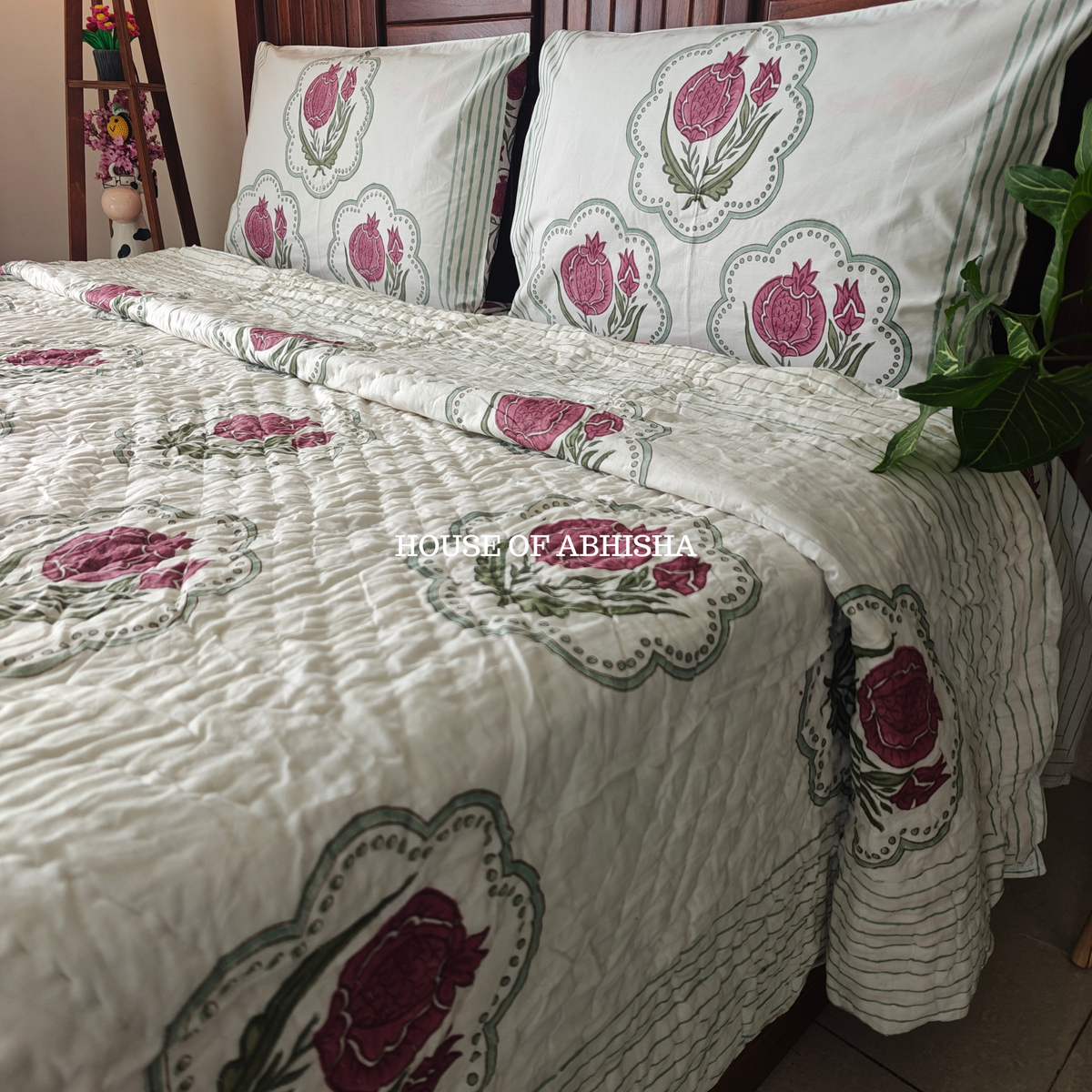Gulshan Handblock Bedsheet + Quilt Combo Set