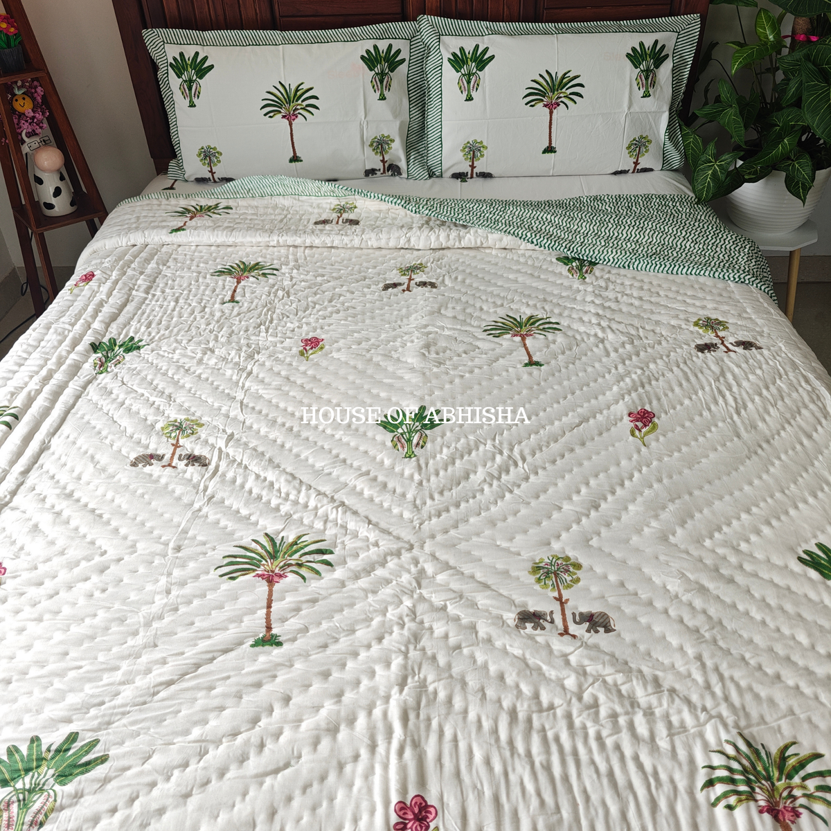 Vanika Handblock Bedsheet + Quilt Combo Set