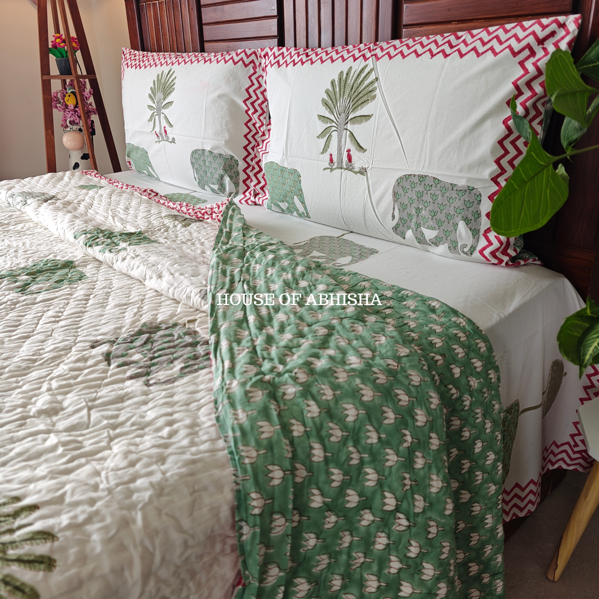 Royal Jaipur Handblock Bedsheet + Quilt Combo Set