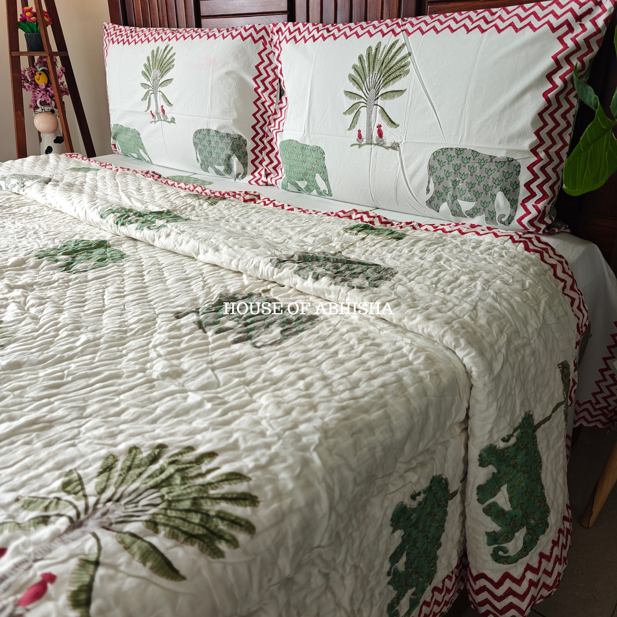 Royal Jaipur Handblock Bedsheet + Quilt Combo Set