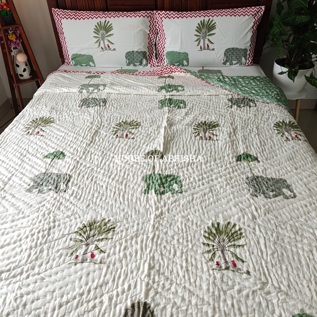 Royal Jaipur Handblock Bedsheet + Quilt Combo Set