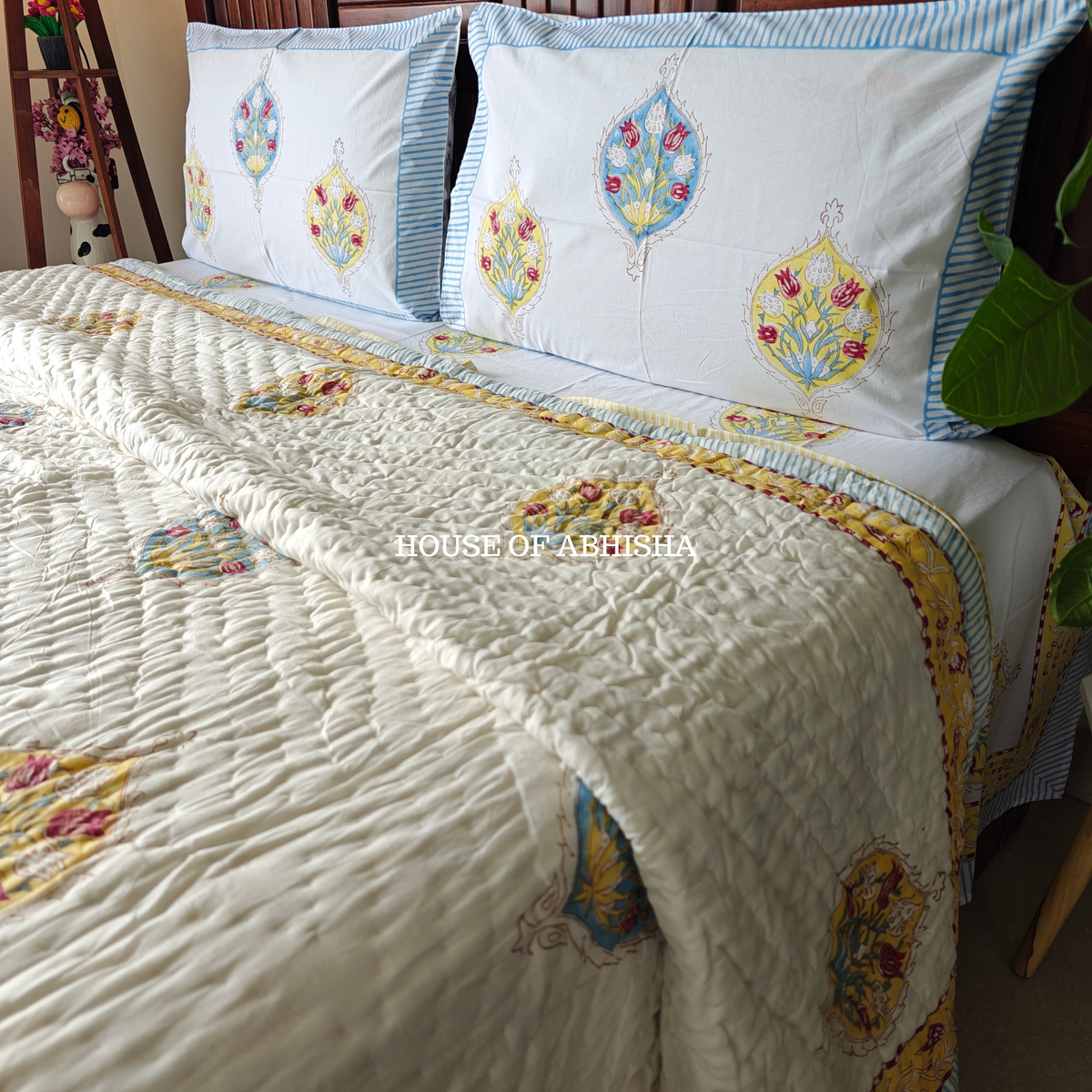Madhavi Handblock Bedsheet + Quilt Combo Set