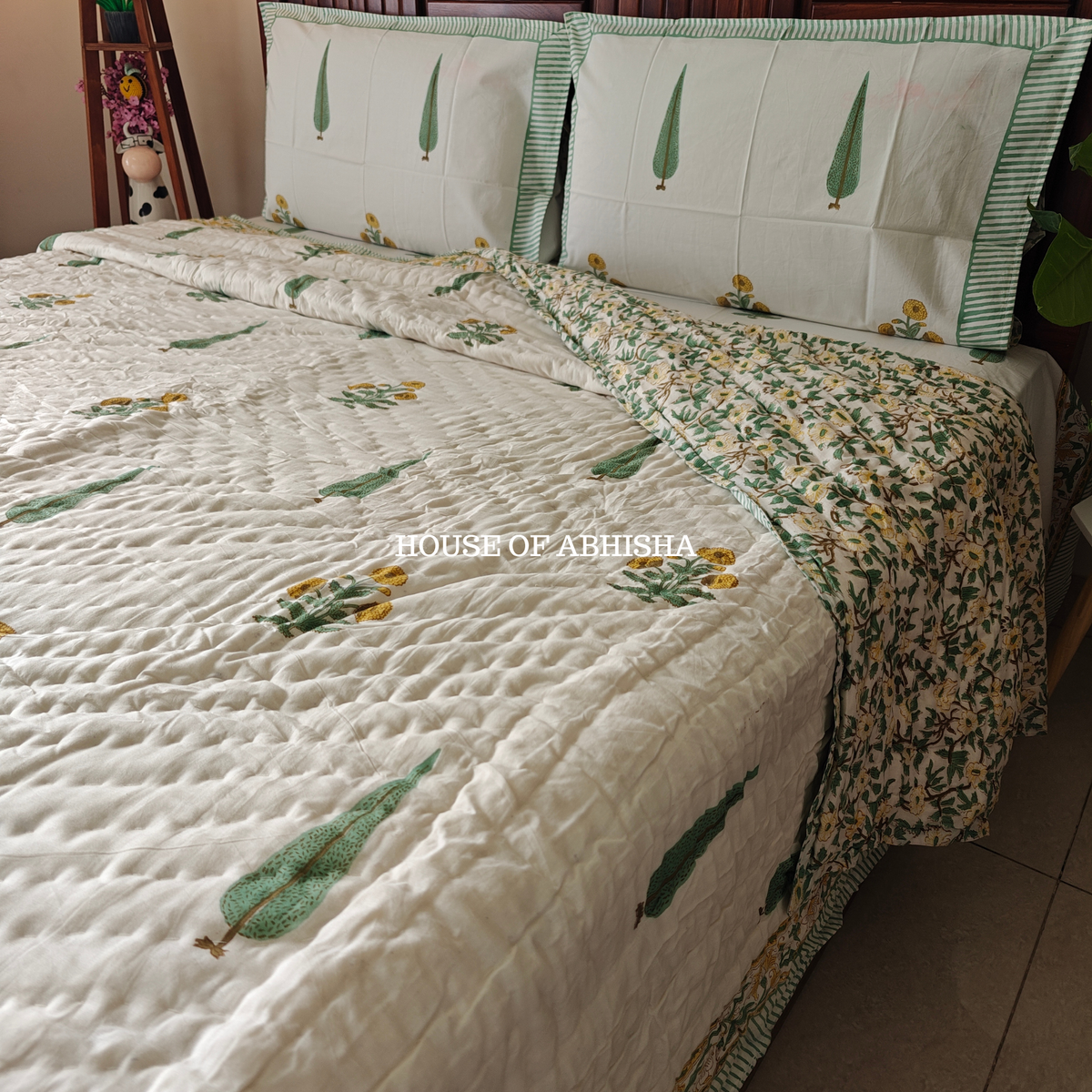 Parijat Handblock Bedsheet + Quilt Combo Set