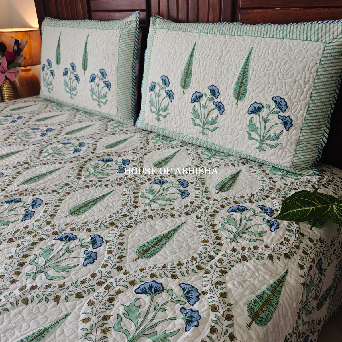 Nazm Quilted Cotton Reversible Bedcover