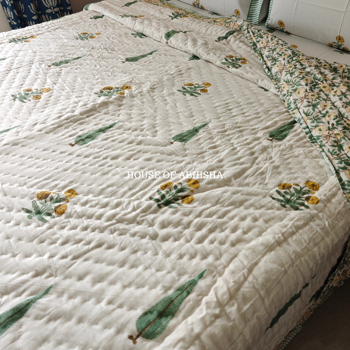 Parijat Reversible Organic Mulmul Cotton Quilt
