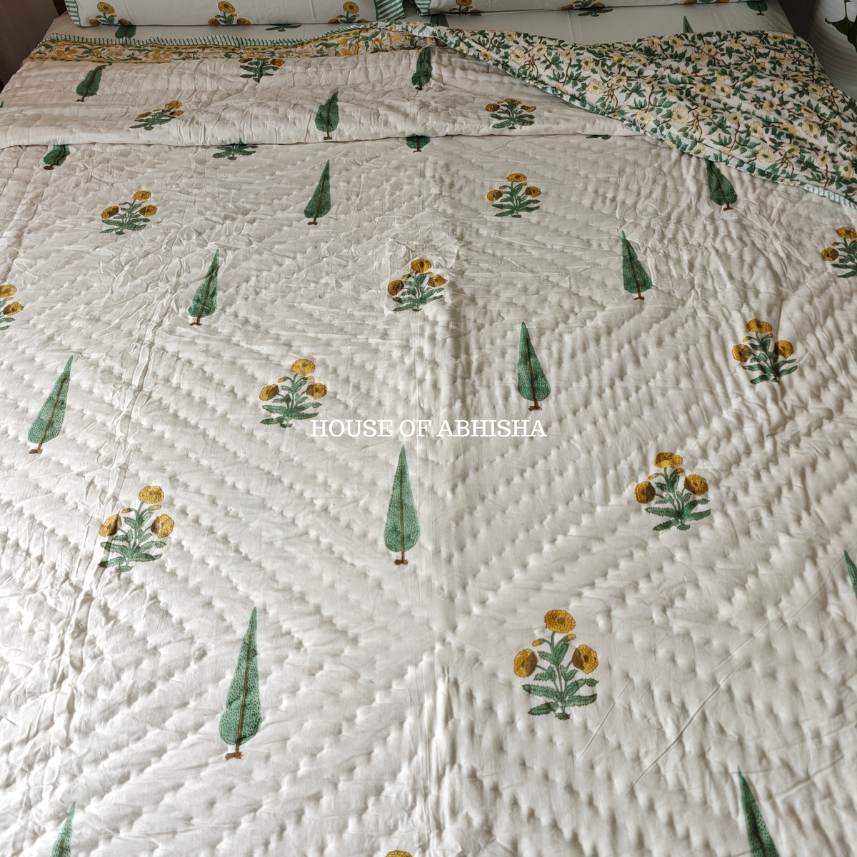 Parijat Reversible Organic Mulmul Cotton Quilt