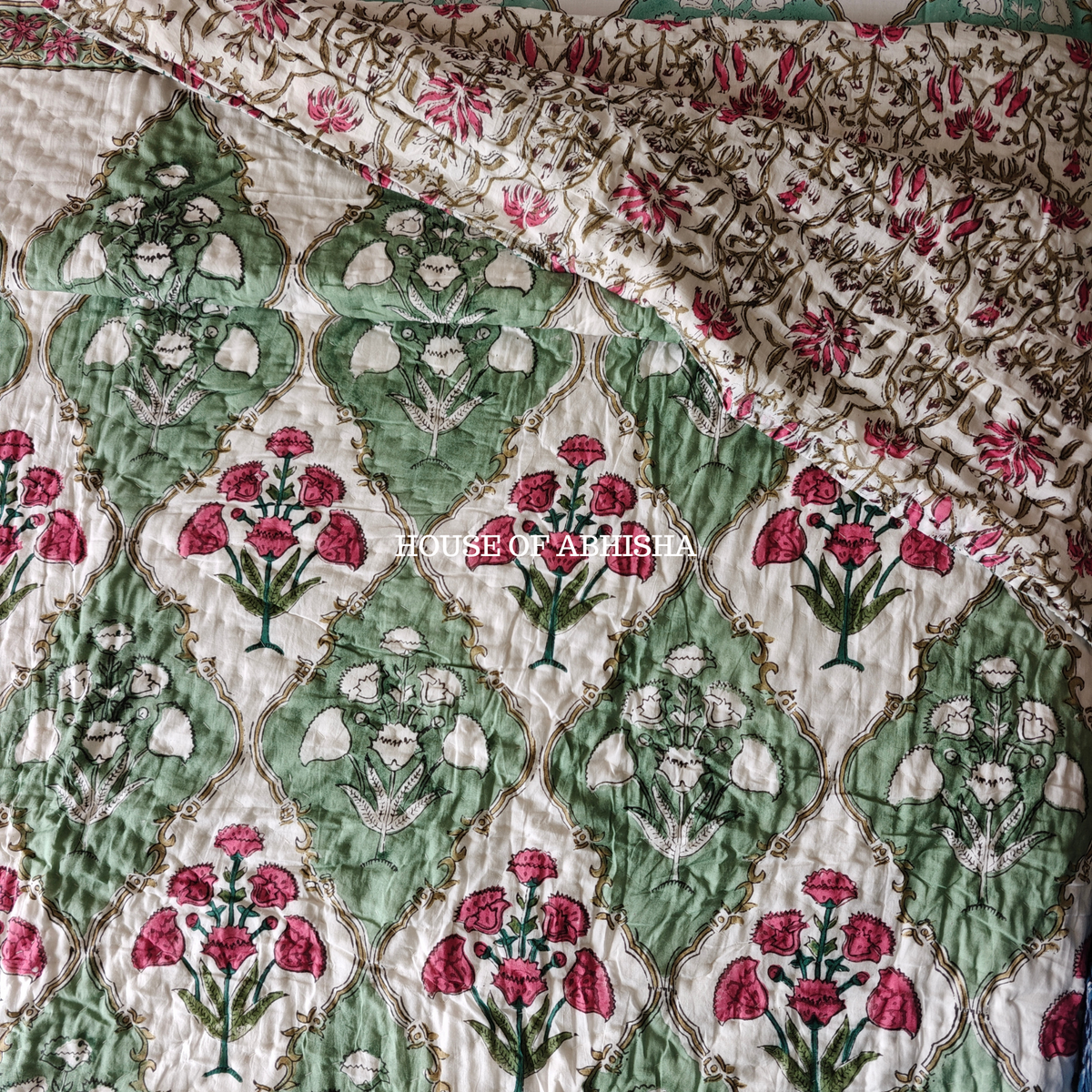 The Bagh Reversible Organic Mulmul Cotton Quilt