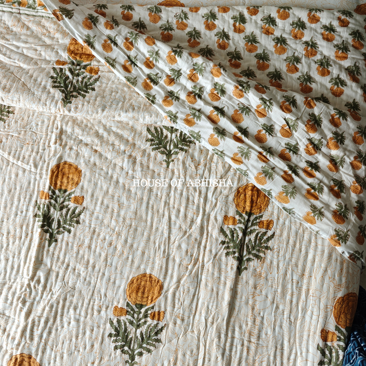 Genda Phool Reversible Organic Mulmul Cotton Quilt