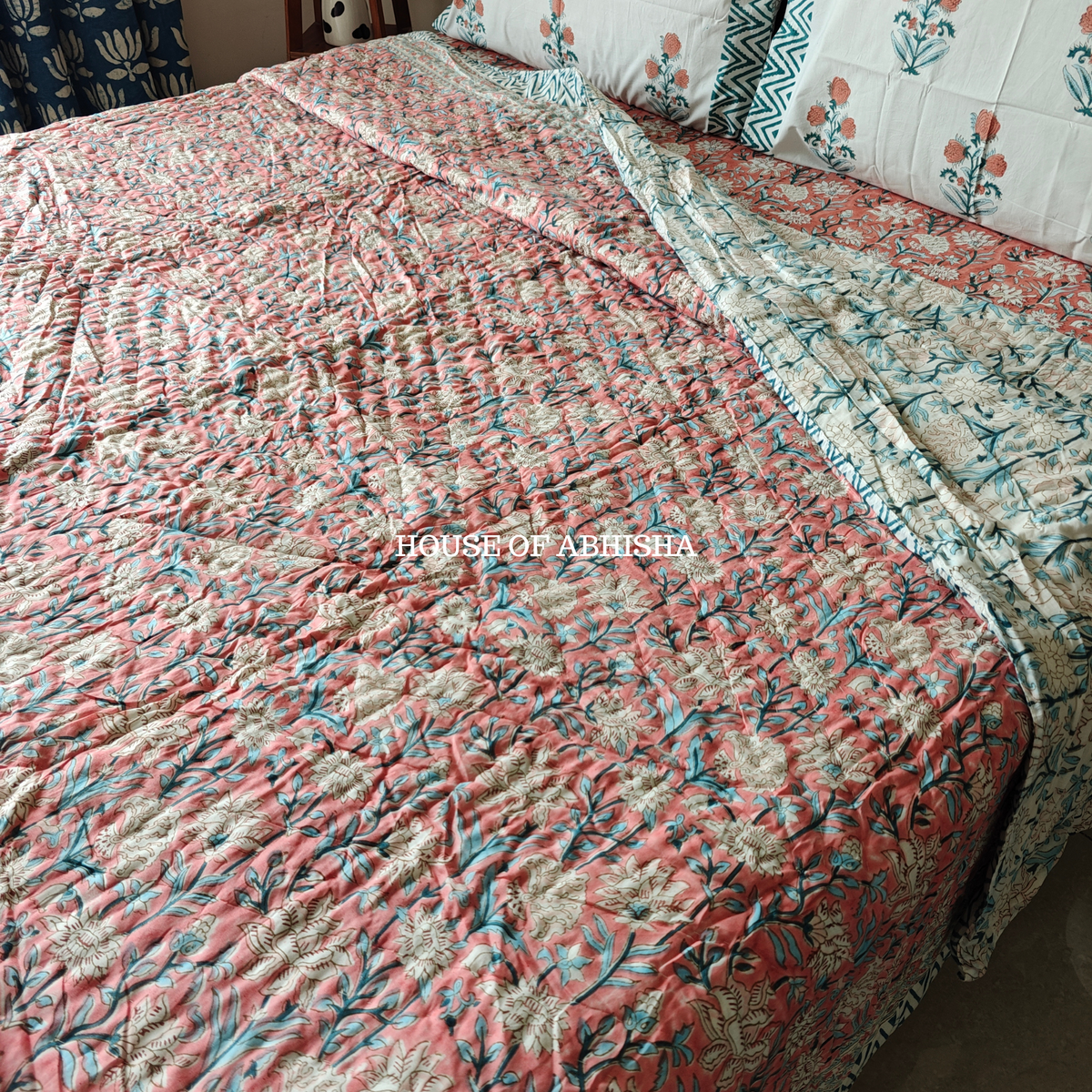 Rangrez Reversible Organic Mulmul Cotton Quilt
