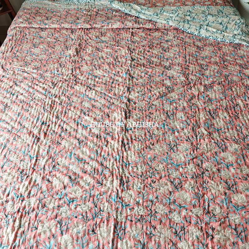 Rangrez Reversible Organic Mulmul Cotton Quilt