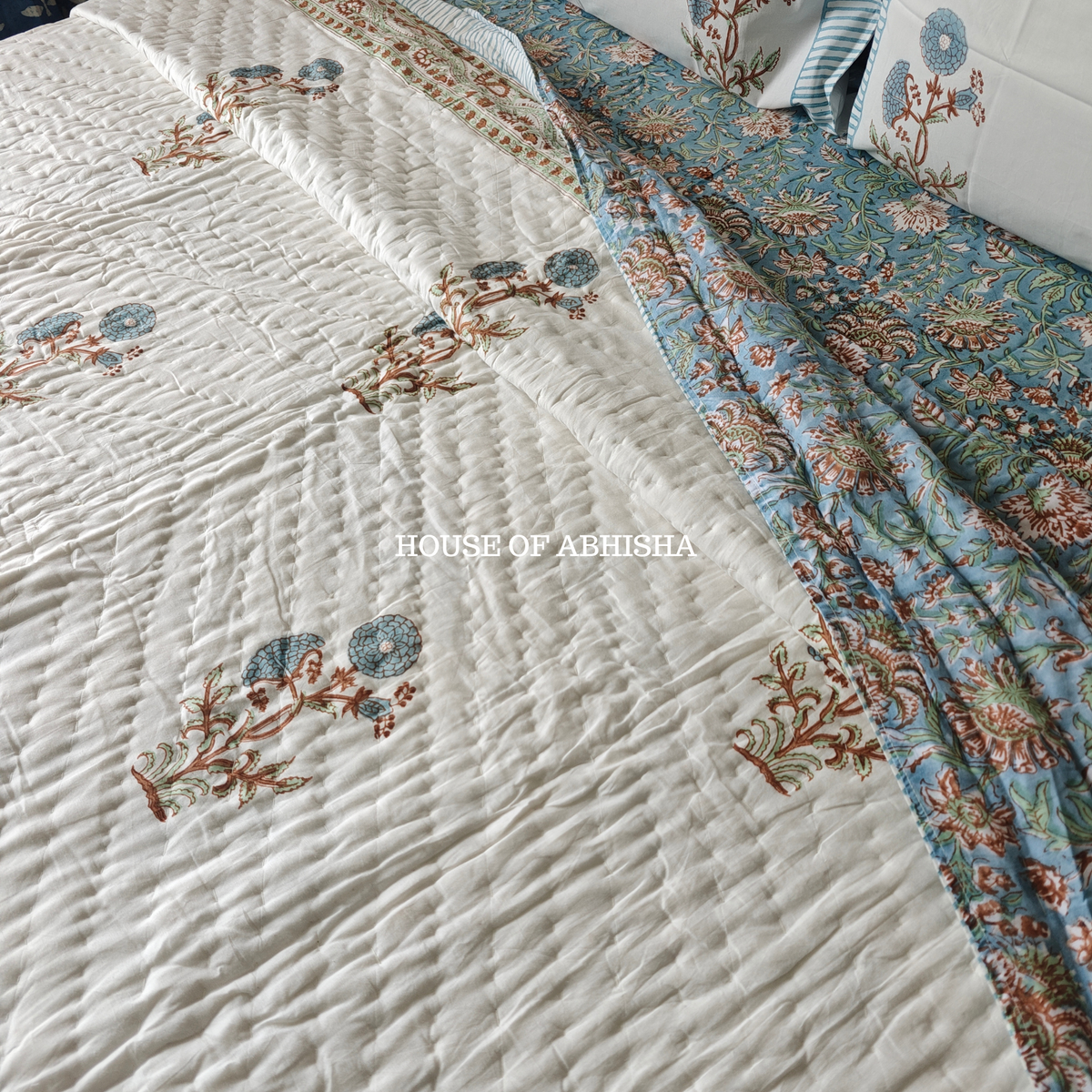 Aprajita Reversible Organic Mulmul Cotton Quilt