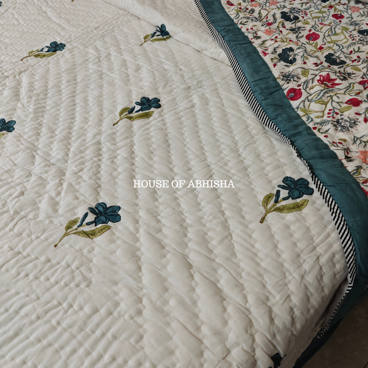 French Garden Reversible Organic Mulmul Cotton Quilt