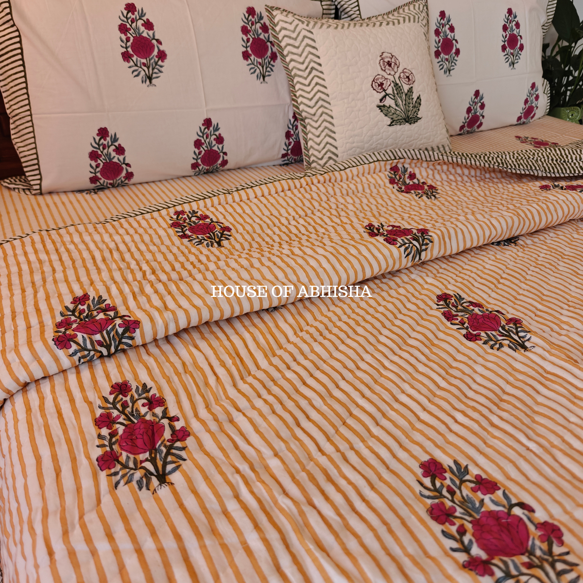 Noor Bagh Reversible Organic Mulmul Cotton Quilt