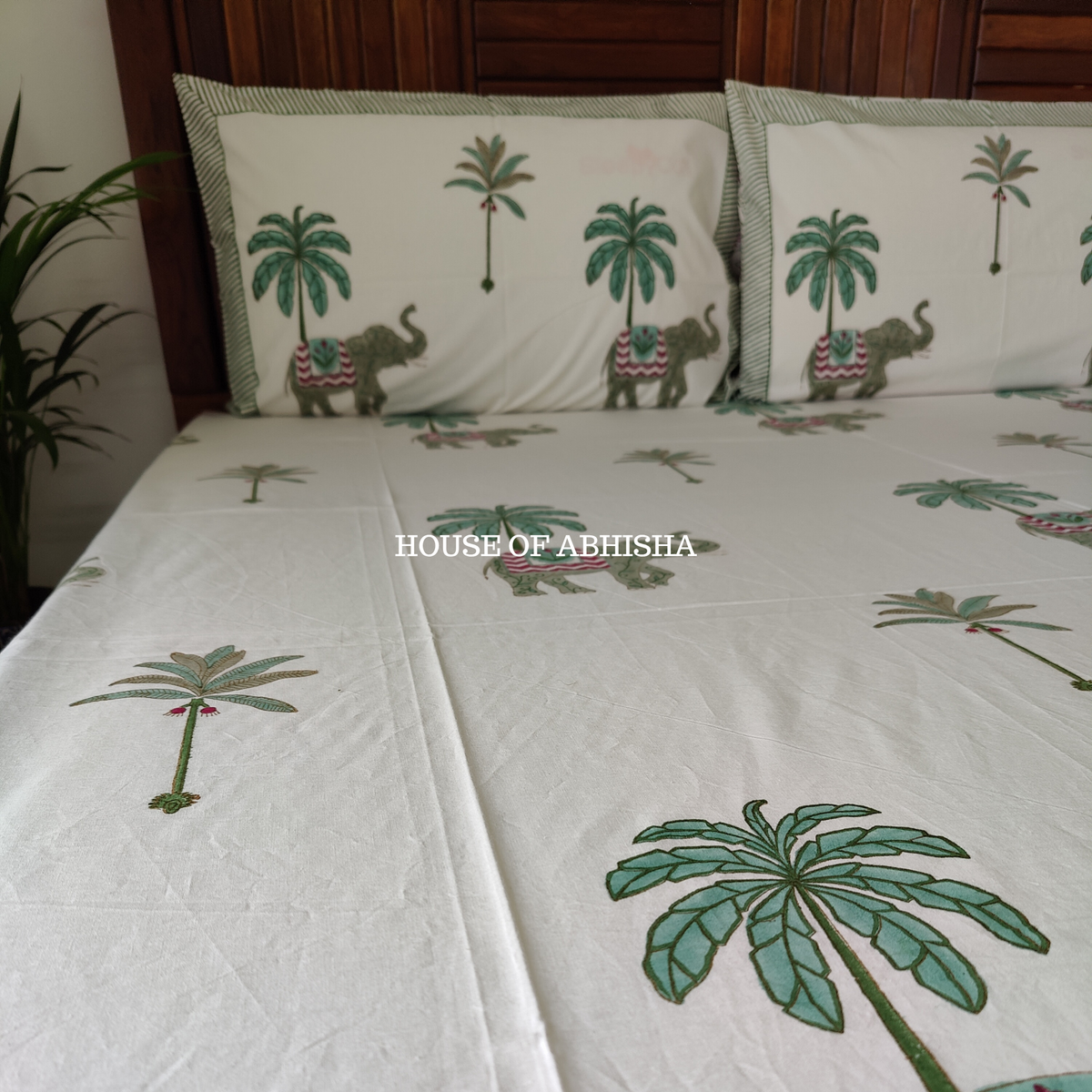 Rambagh Hand Block Premium Bedsheet Set