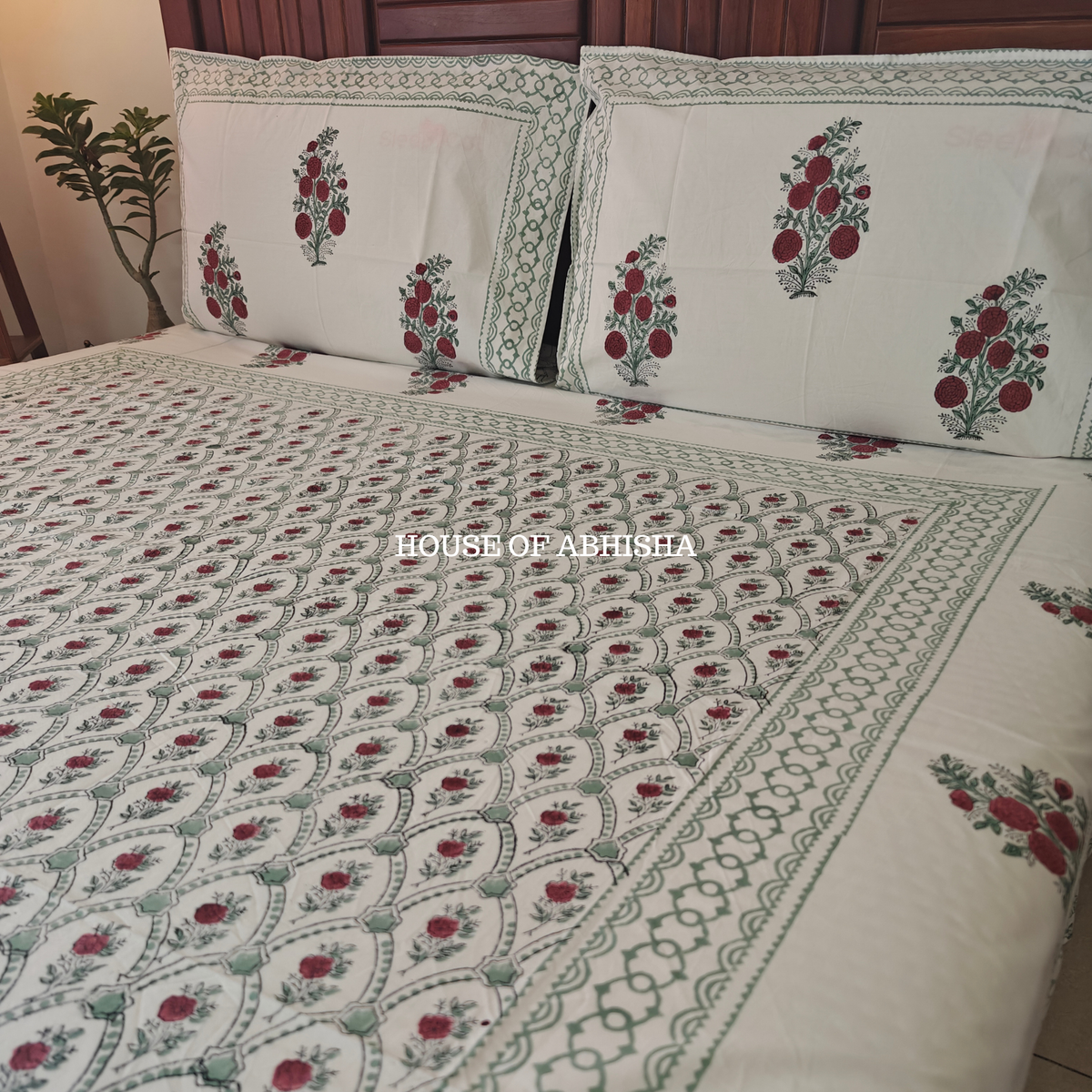 Gharana Hand Block Premium Bedsheet Set