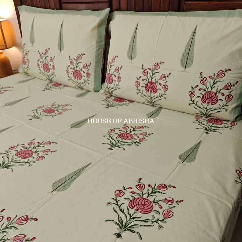 Dastoor Hand Block Premium Bedsheet Set (Beige Base)