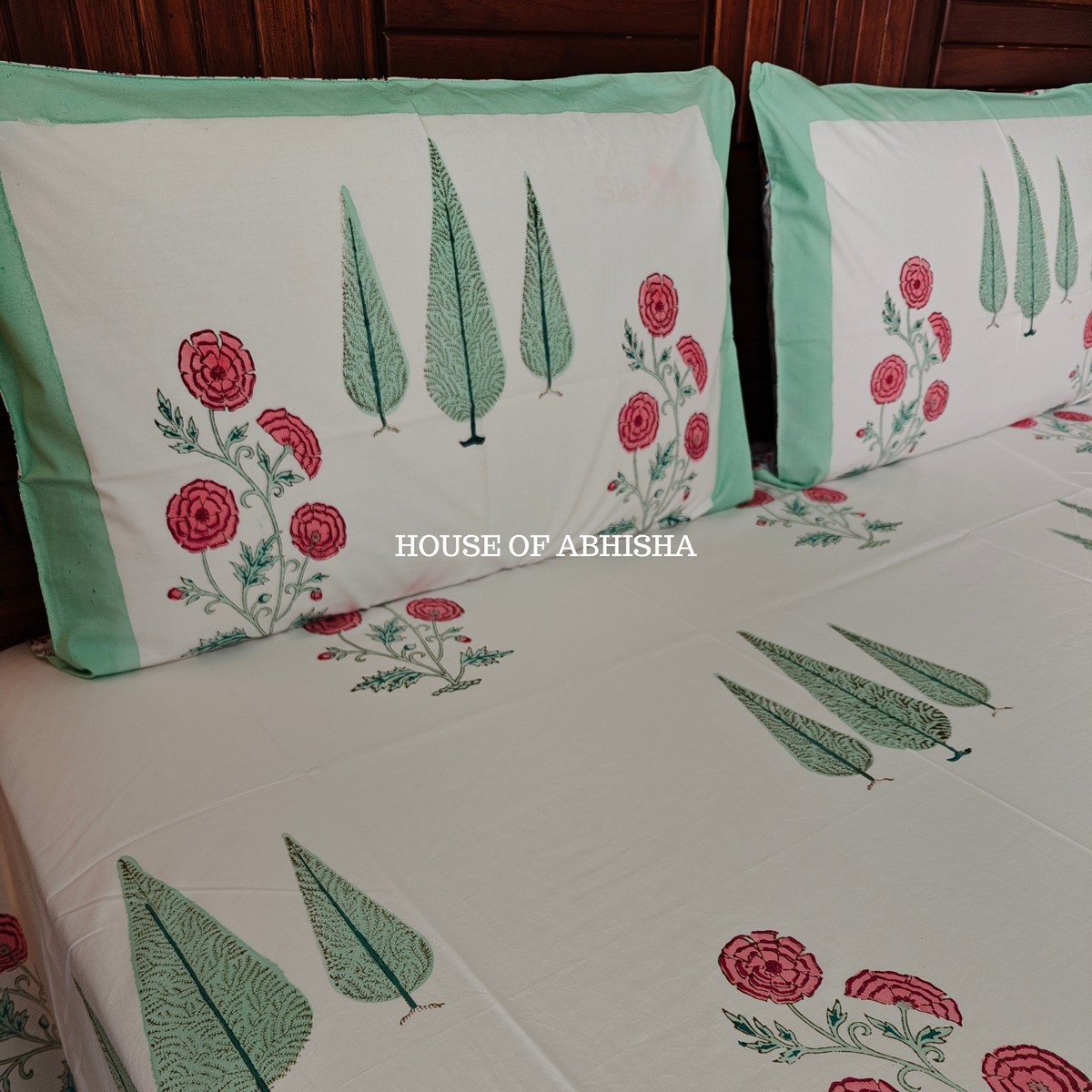 Saanjh Hand Block Premium Bedsheet Set