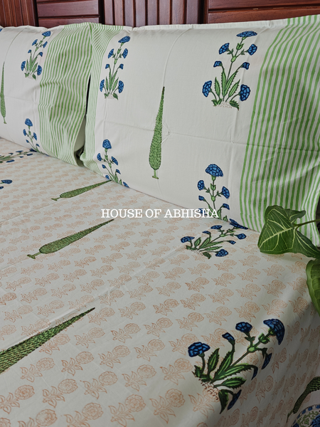 Phoolwari Hand Block Premium Bedsheet Set