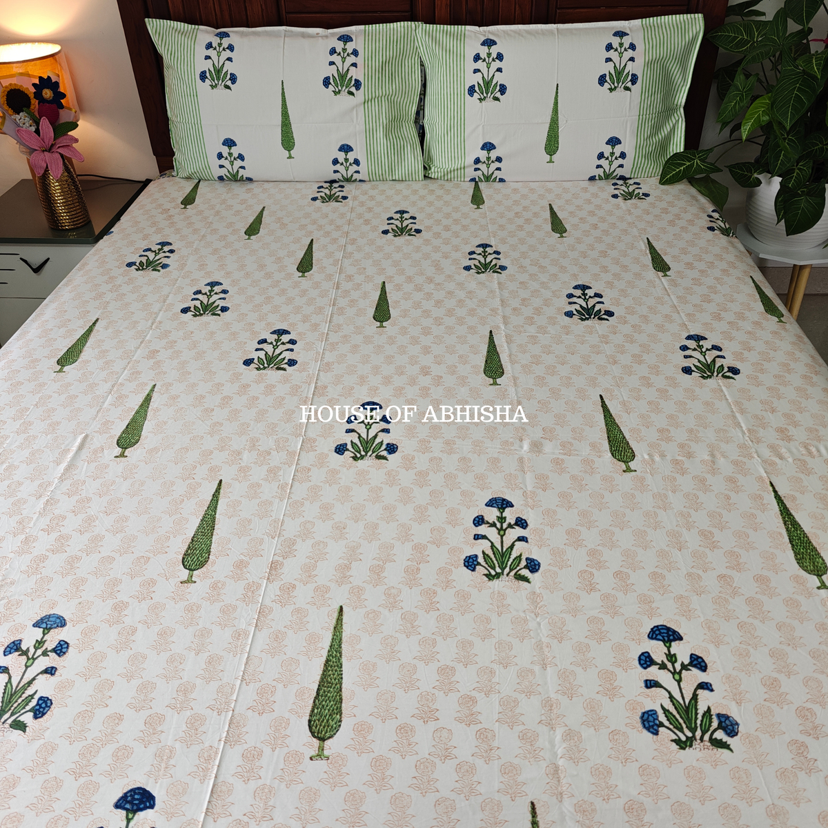 Phoolwari Hand Block Premium Bedsheet Set