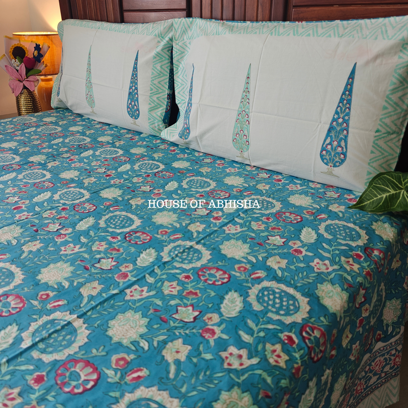 Mehfil Hand Block Premium Bedsheet Set
