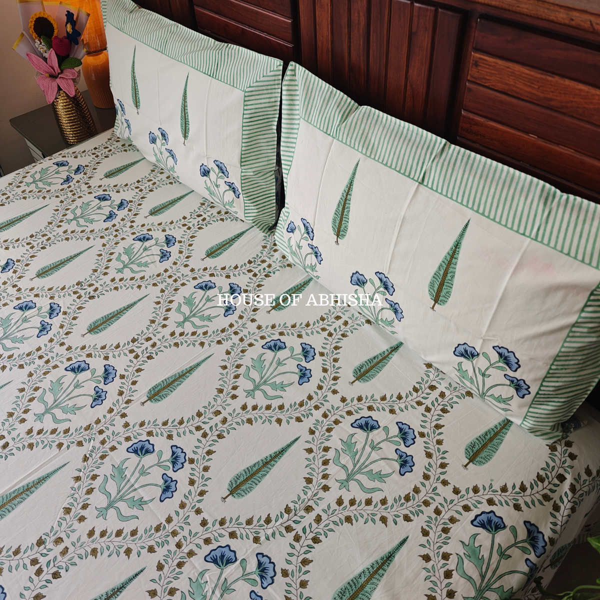 Noor Hand Block Premium Bedsheet Set