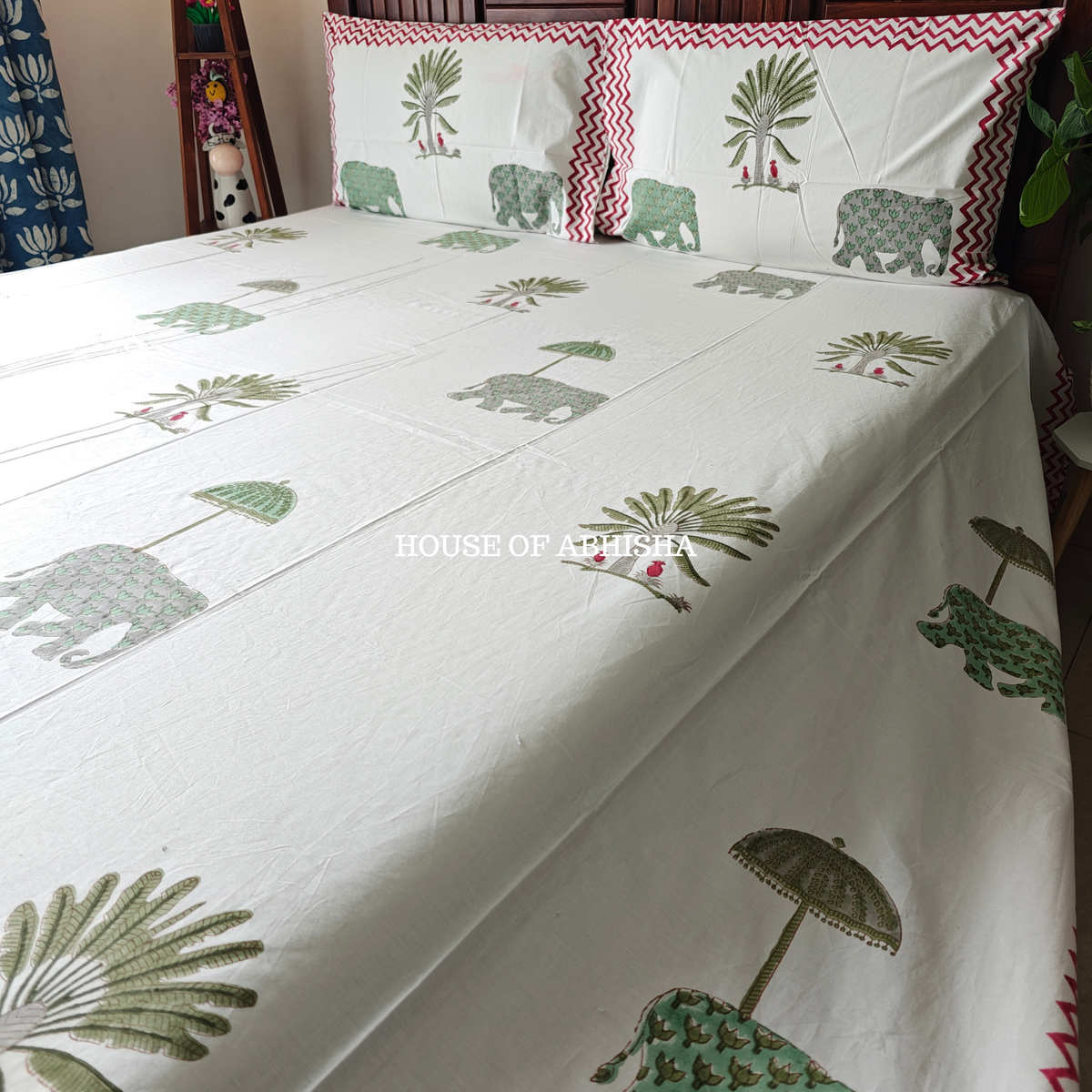 Hathi Palm Hand Block Premium Bedsheet Set