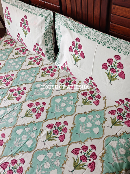 Gulnaar Hand Block Premium Bedsheet Set