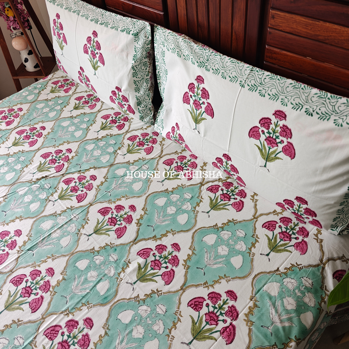 Gulnaar Hand Block Premium Bedsheet Set