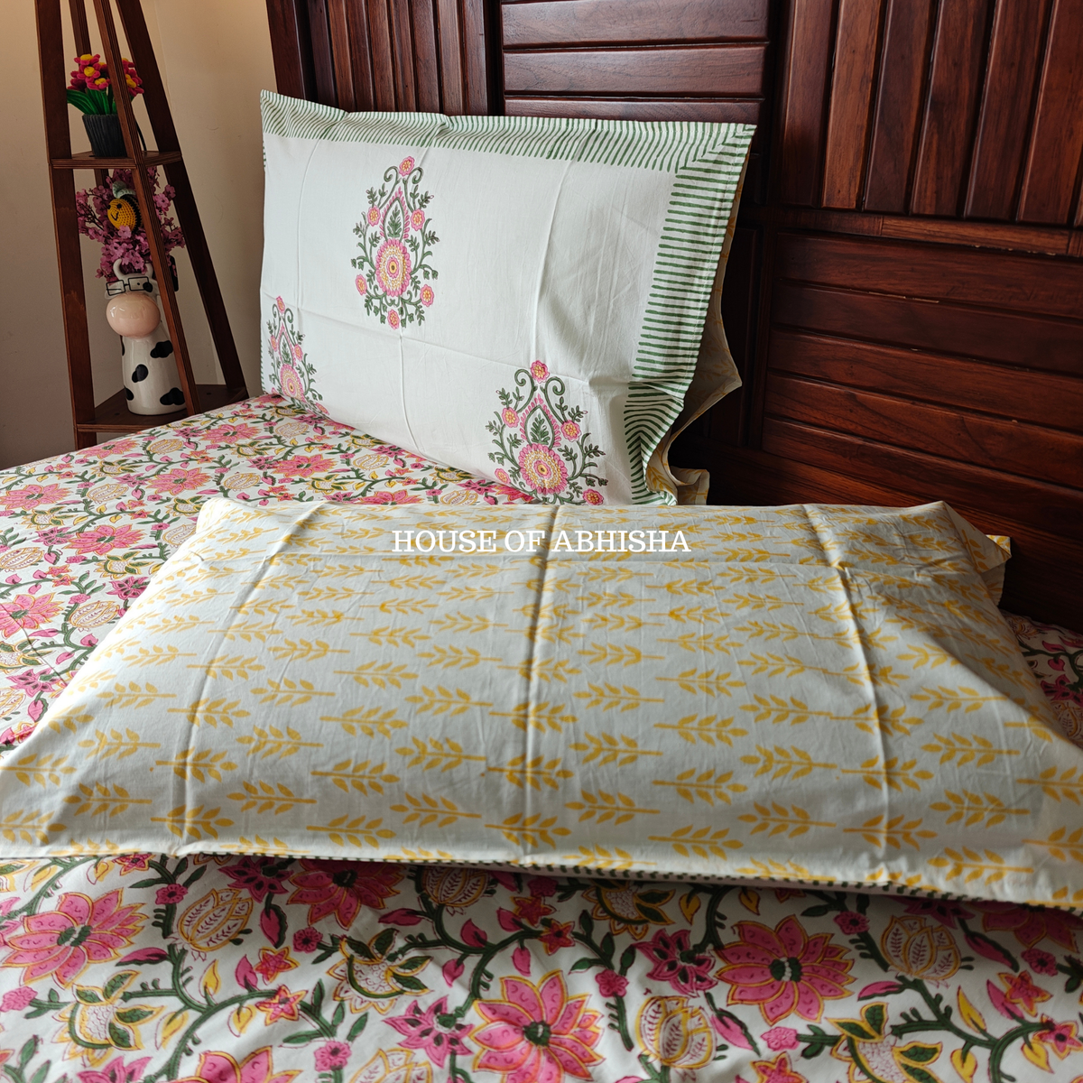 Bahar Hand Block Premium Bedsheet Set