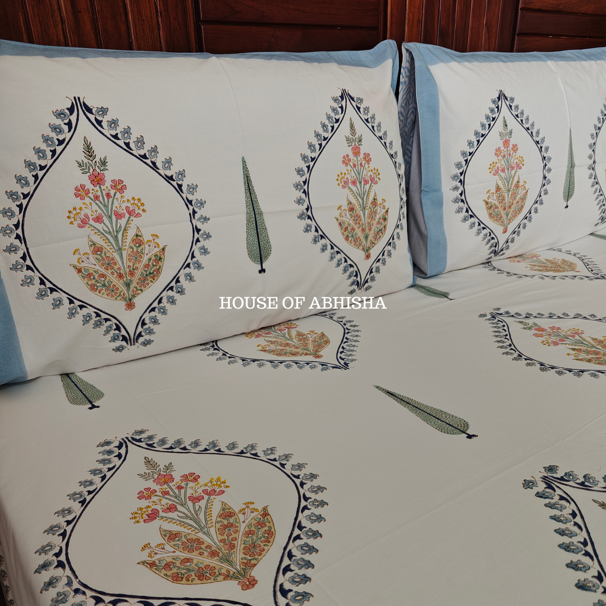 Gulshan Hand Block Premium Bedsheet Set