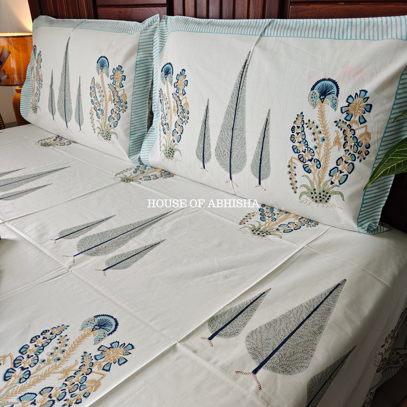 Madhumalti Hand Block Premium Bedsheet Set