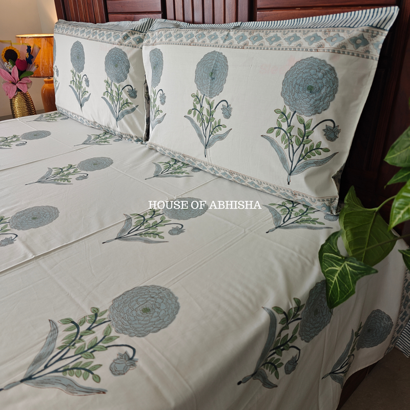 Rajnigandha Hand Block Premium Bedsheet Set