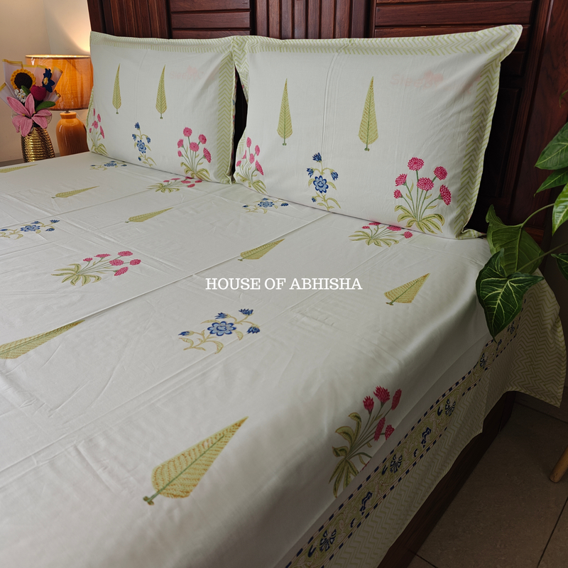 Gulzar Hand Block Premium Bedsheet Set