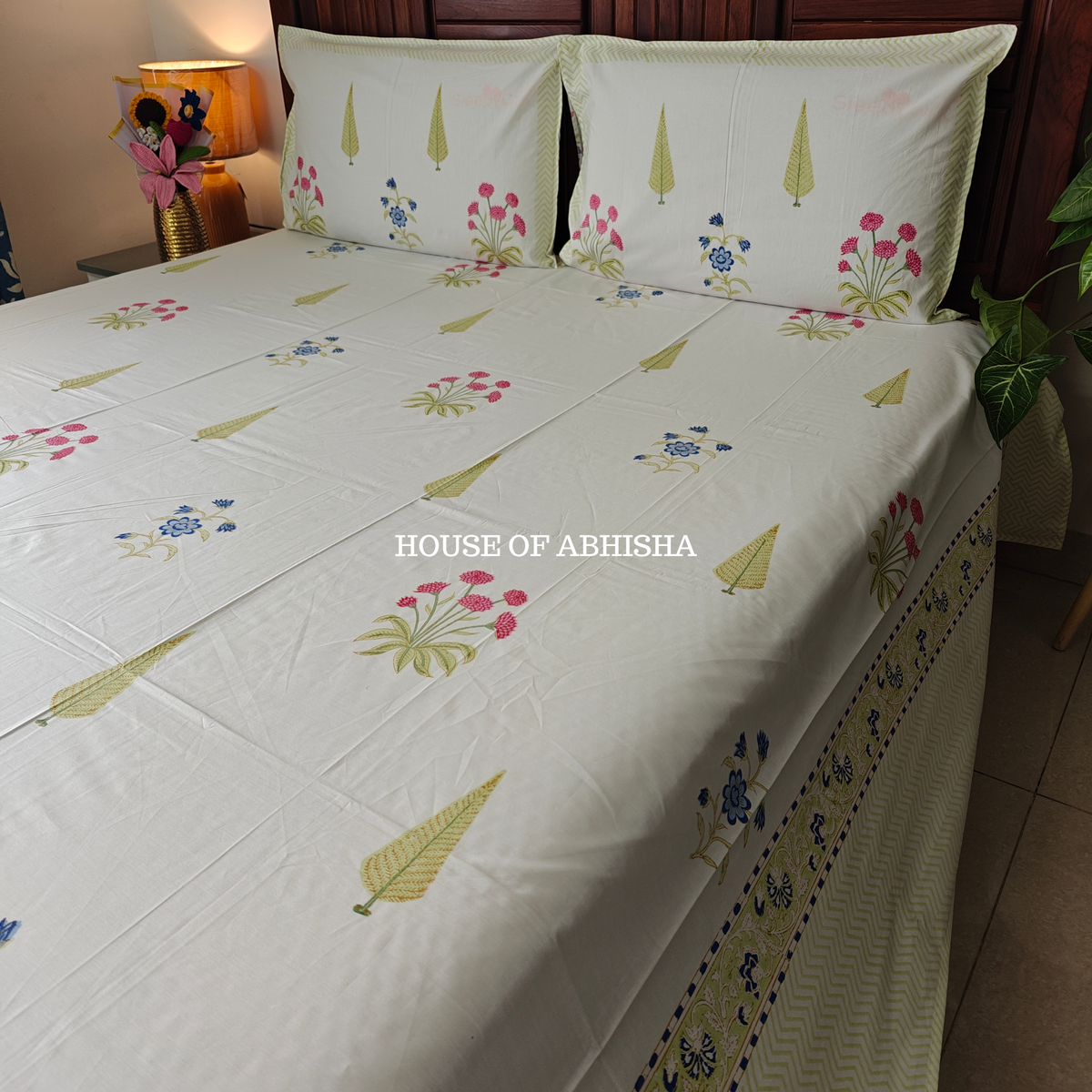 Gulzar Hand Block Premium Bedsheet Set
