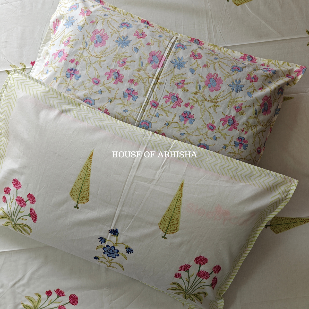Gulzar Hand Block Premium Bedsheet Set