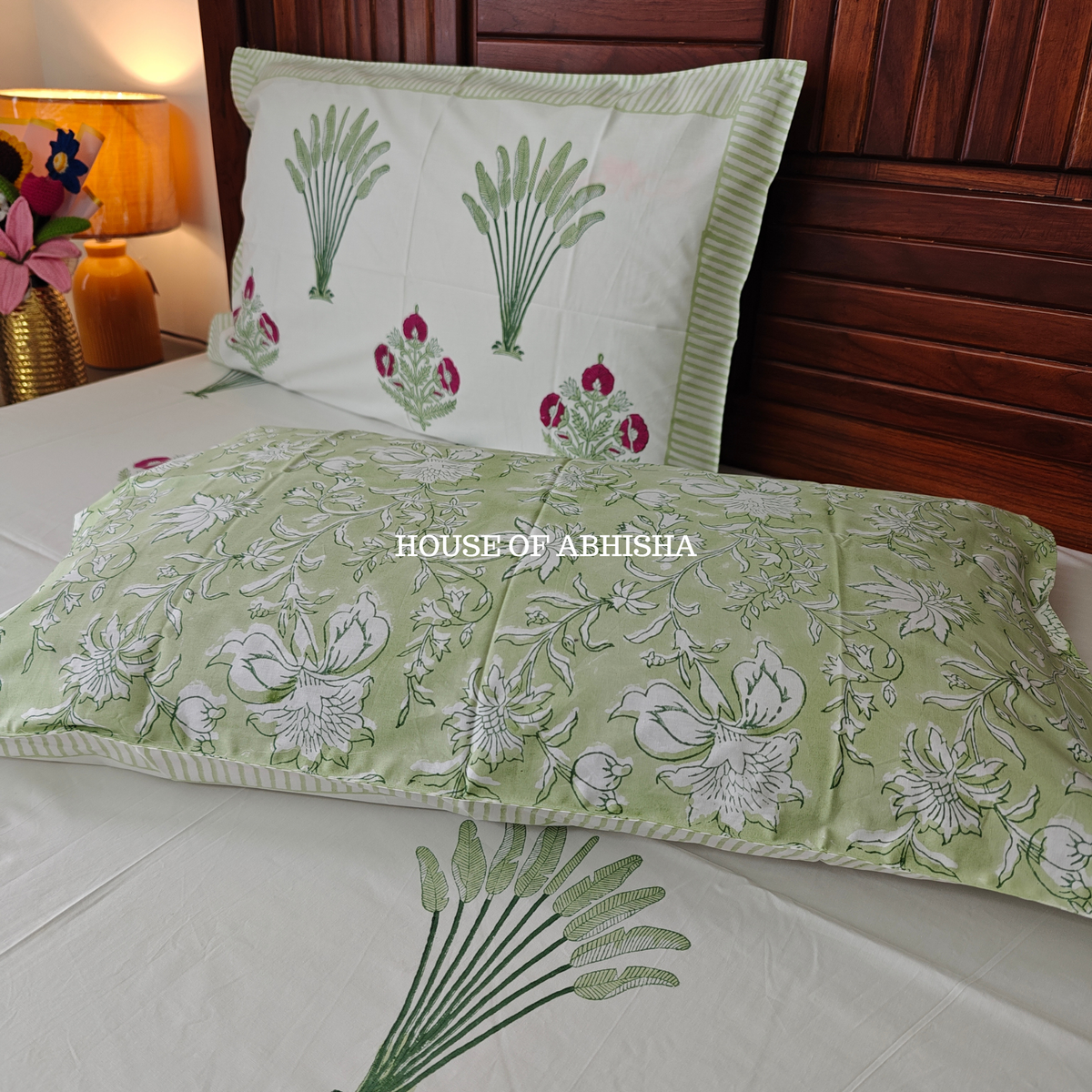 Miraaya Hand Block Premium Bedsheet Set