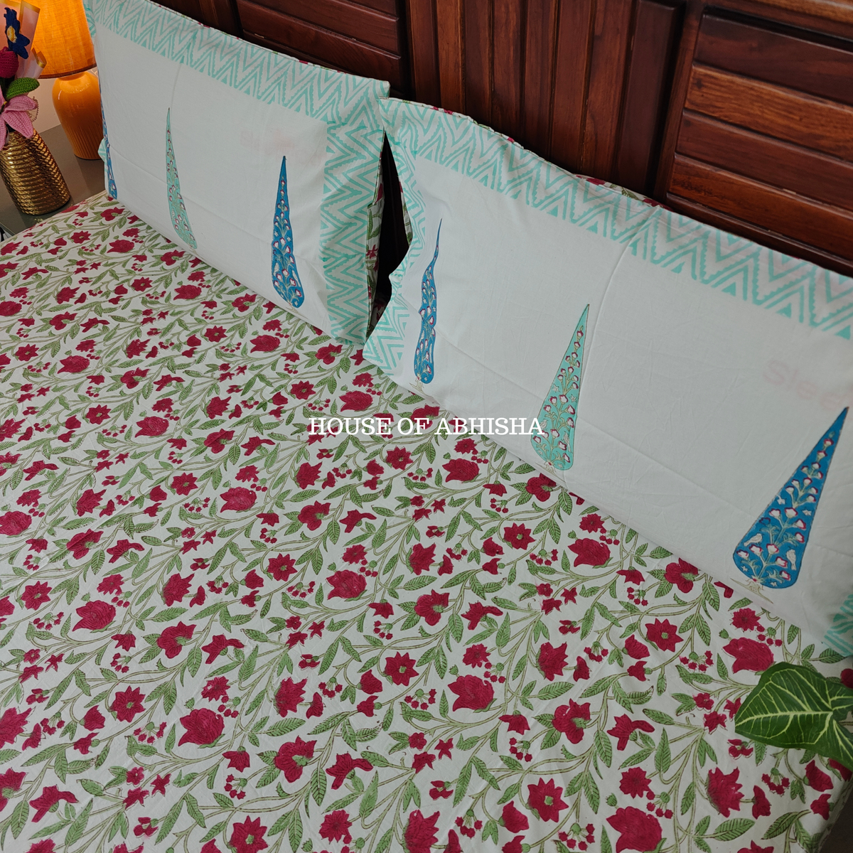 Bageecha Hand Block Premium Bedsheet Set