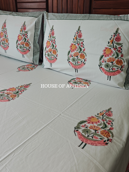 Kusumati Hand Block Premium Bedsheet Set
