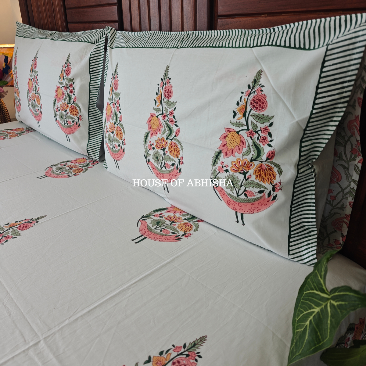 Kusumati Hand Block Premium Bedsheet Set