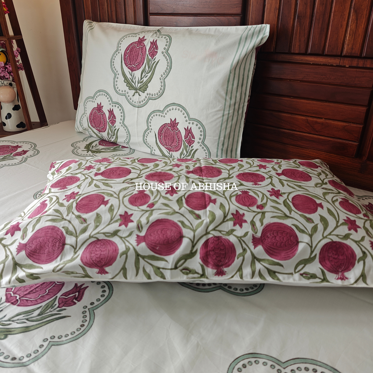 Meher Hand Block Premium Bedsheet Set