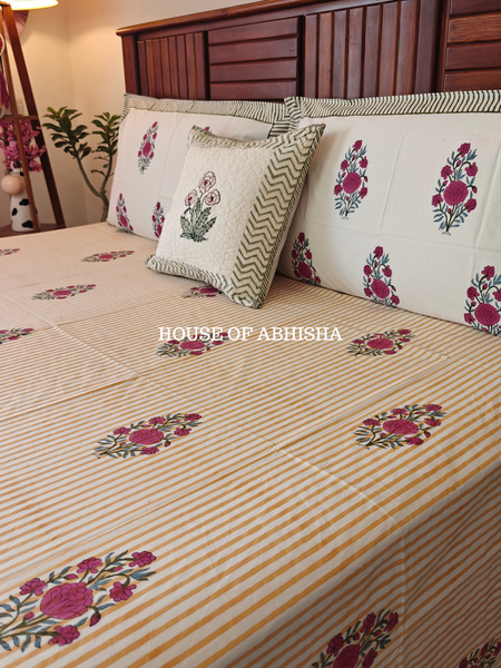 Sukoon Hand Block Premium Bedsheet Set