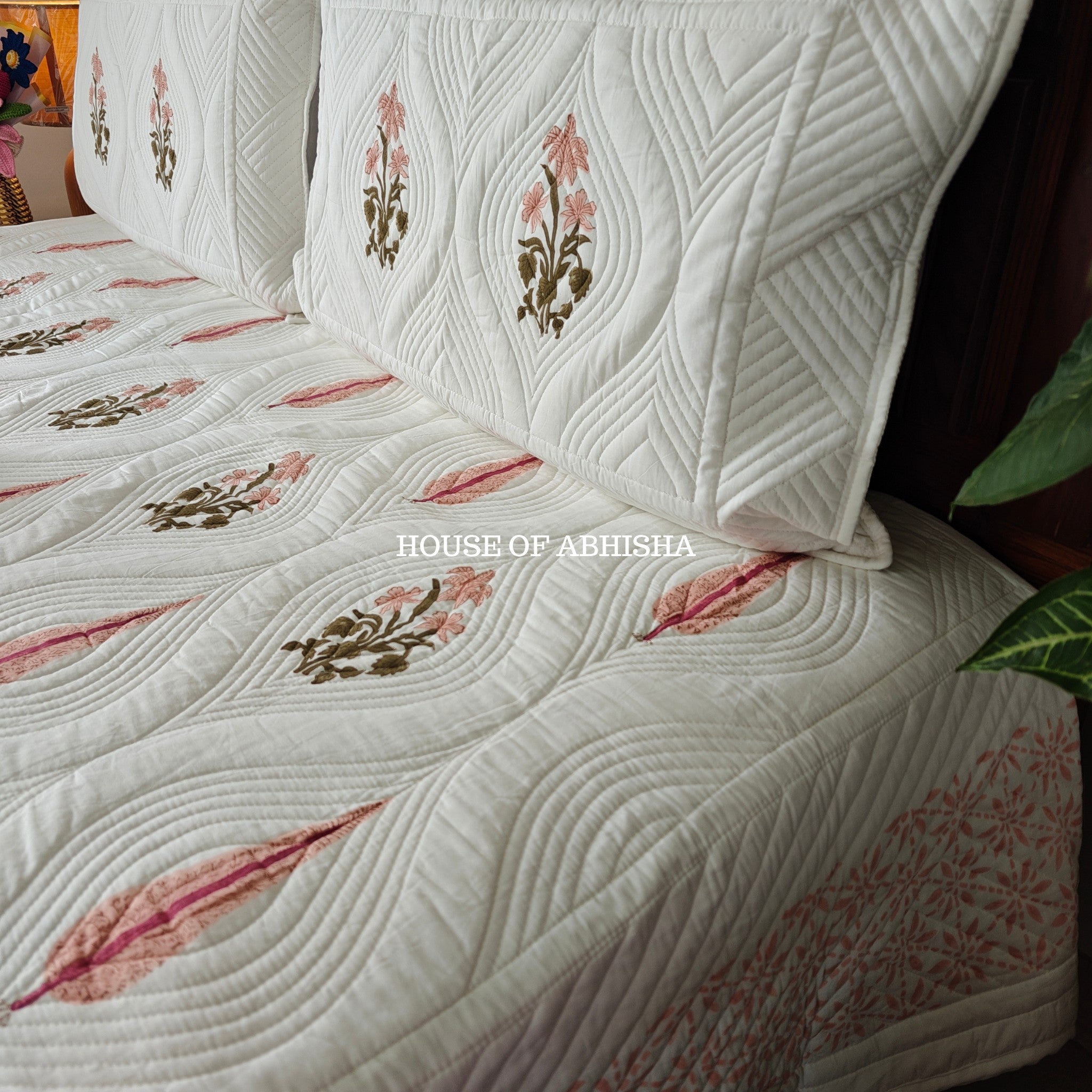 Tyohaar Royal Embossed Quilted Bedcover