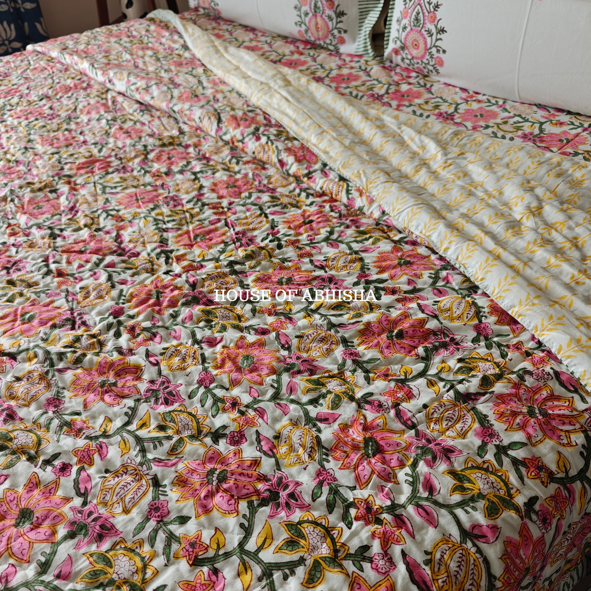 Aangan Reversible Organic Mulmul Cotton Quilt