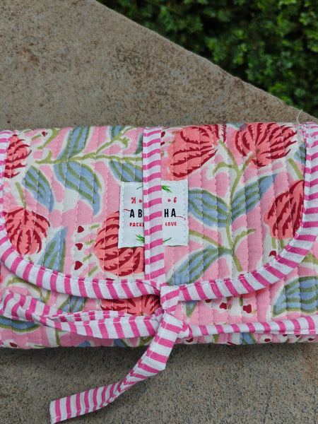 Musk Handblock Printed Quilted Foldable Pouch