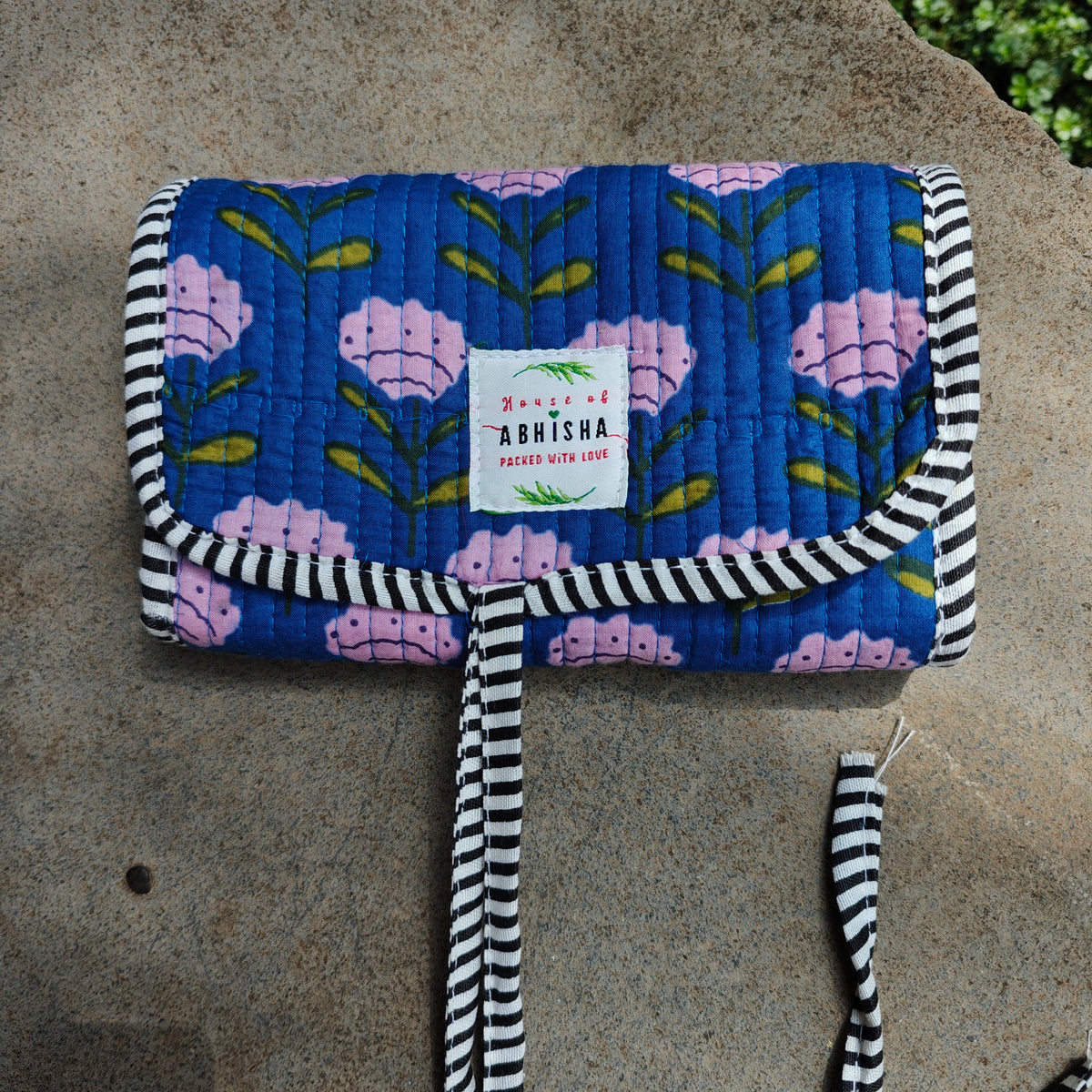 Phool Handblock Printed Quilted Foldable Pouch