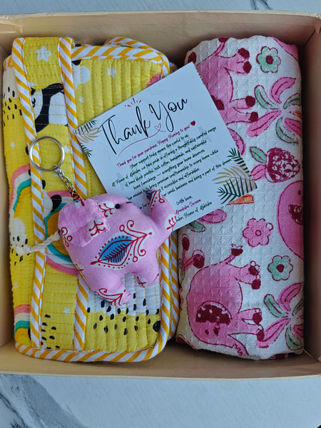 Little Explorer Tote & Towel Set